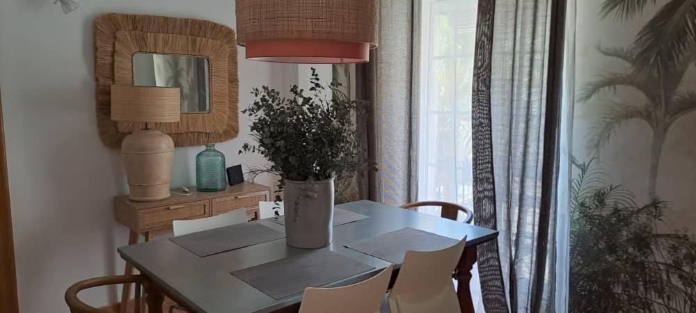 Apartmán Edificio Amarillo En El Barrio Alicante Exteriér fotografie