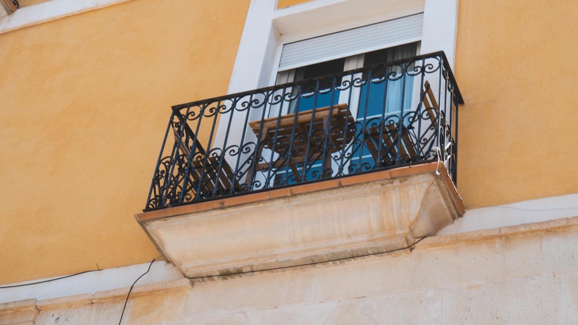 Apartmán Edificio Amarillo En El Barrio Alicante Exteriér fotografie