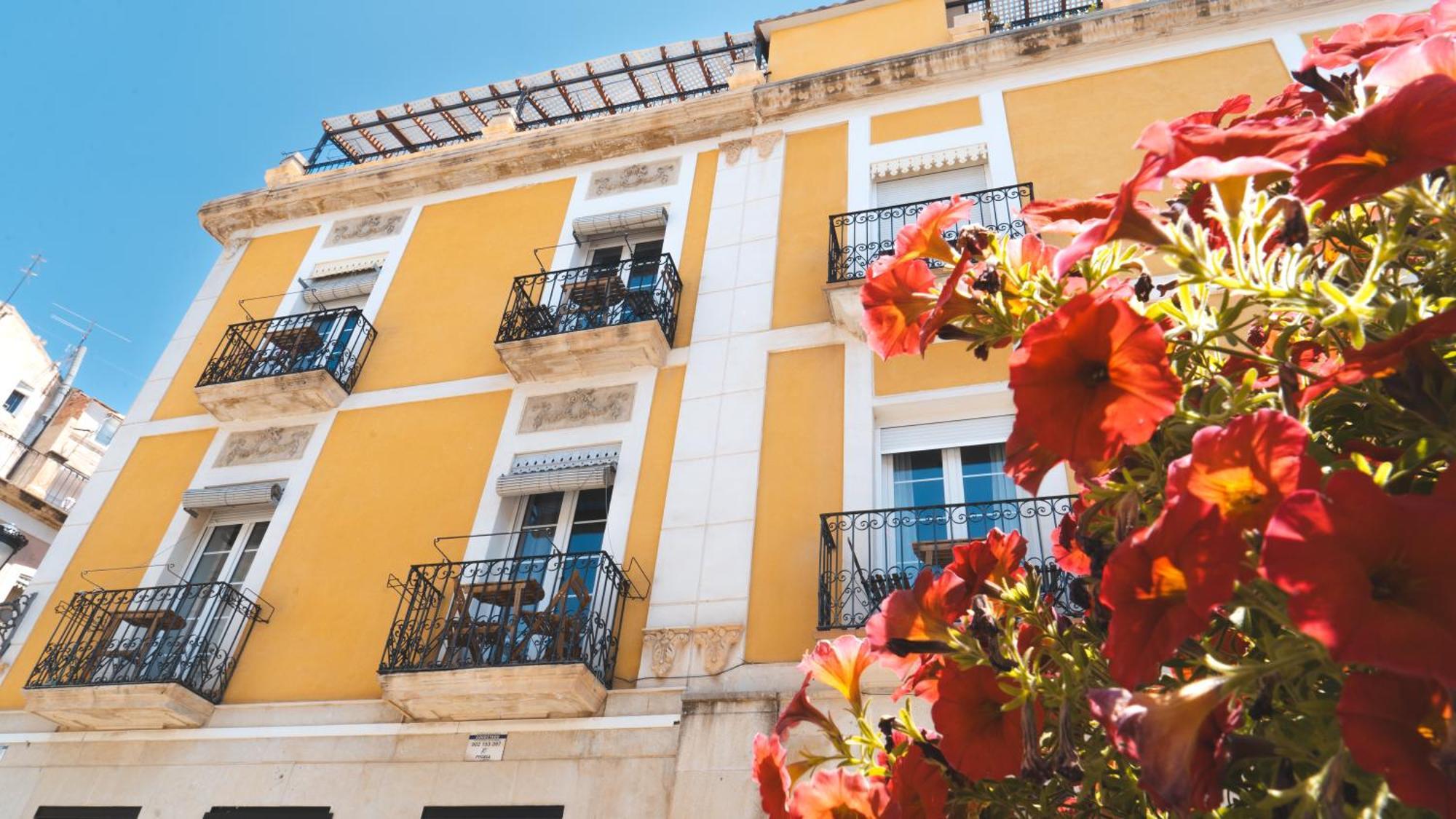 Apartmán Edificio Amarillo En El Barrio Alicante Exteriér fotografie